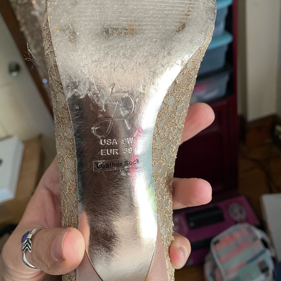 Shoes - Picture 3 of 3